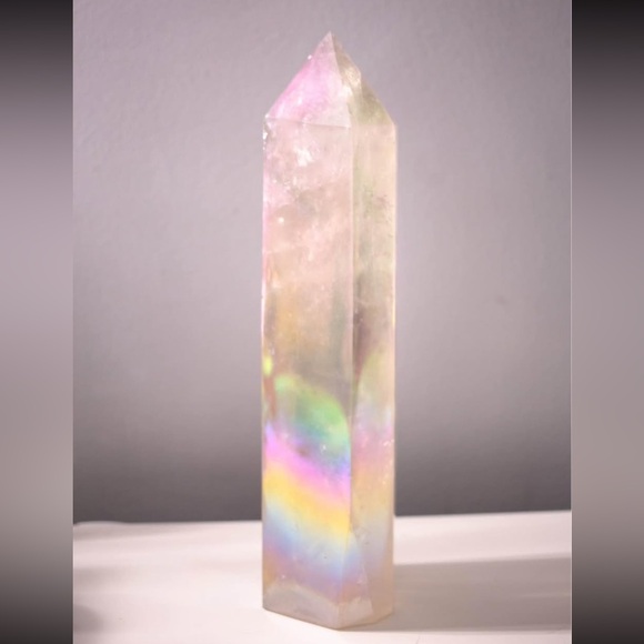 Aura coated clear quartz tower • XL - Picture 3 of 4